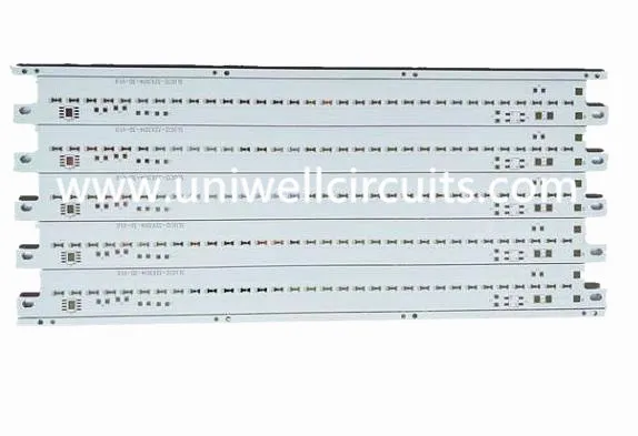 Sárga forrasztó maszk alumínium alap LED PCB